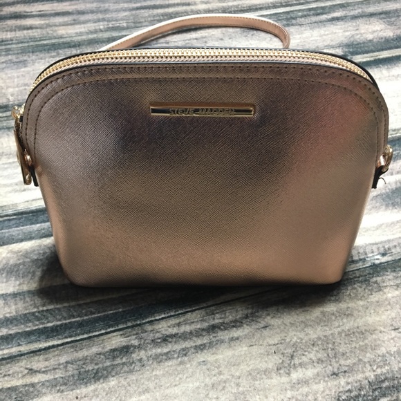 Steve Madden Handbags - Steve Madden Dome Crossbody Bag Metallic Rose